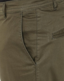 Plus Size Men Olive Green Solid Smart Fit Flat-Front Trousers