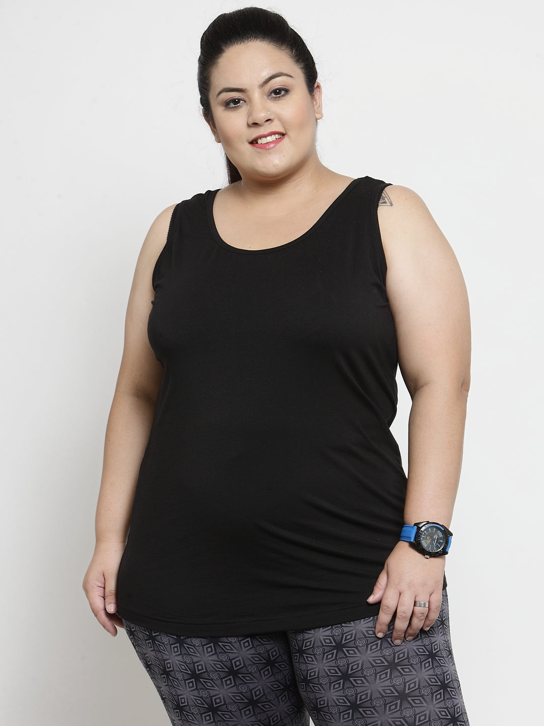 Plus Size Women Black Solid Tank Top