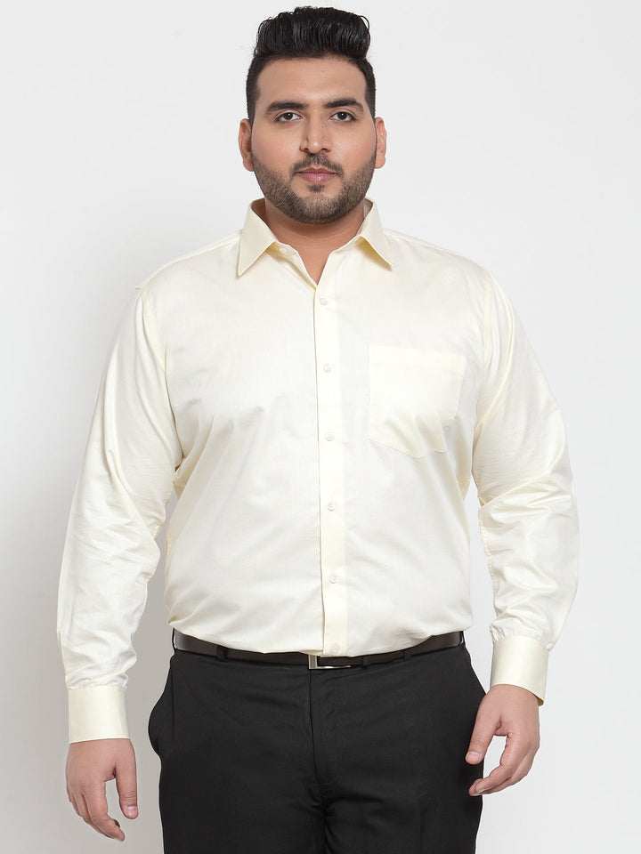 Plus Size Men Cream-Coloured Comfort Regular Fit Solid Formal Shirt