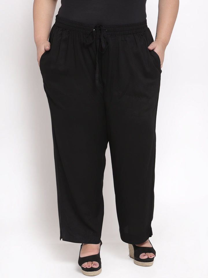 Plus Size Women Black Solid Wide Leg Palazzos