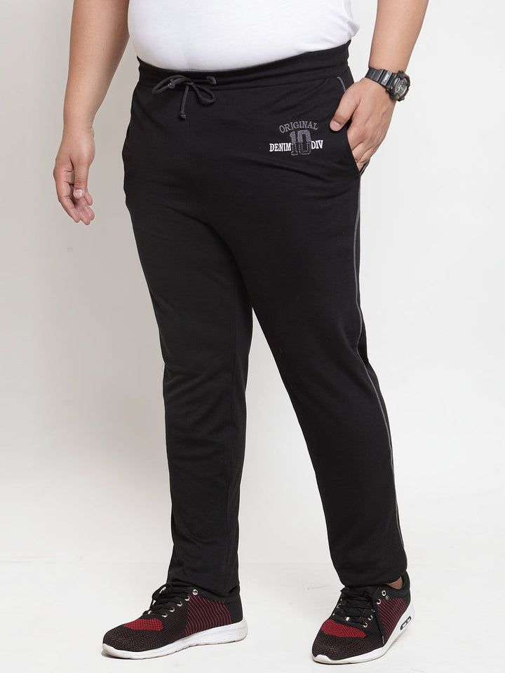 Plus Size Men Black Solid Straight-Fit Trackpant