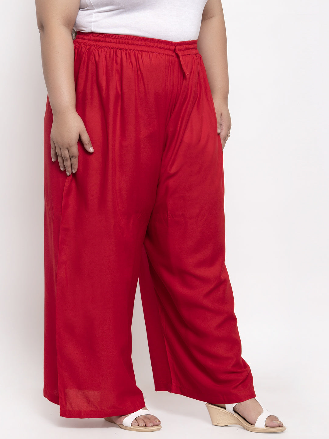 Plus Size Women Red Solid Flared Palazzos