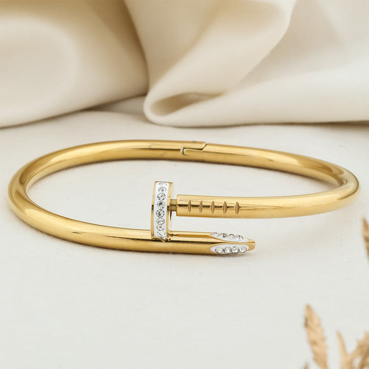 Screw style security kada