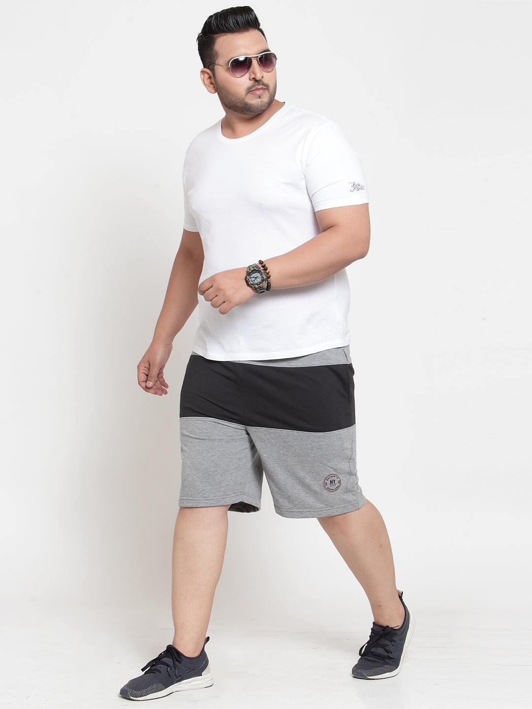 Plus Size Men Black& Grey Mid-Rise Colourblocked Regular Shorts
