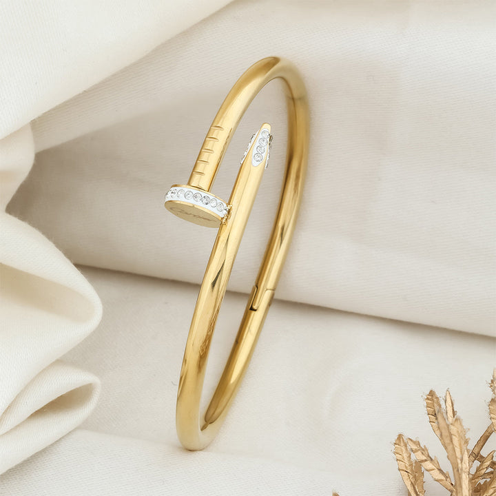 Screw style security kada