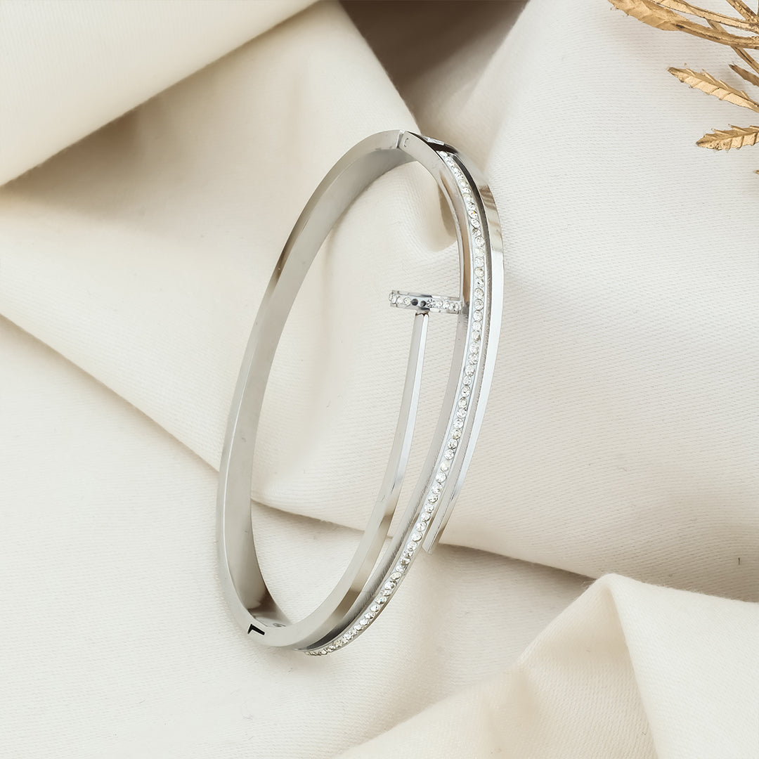 Silver plated Western twisted screw kada