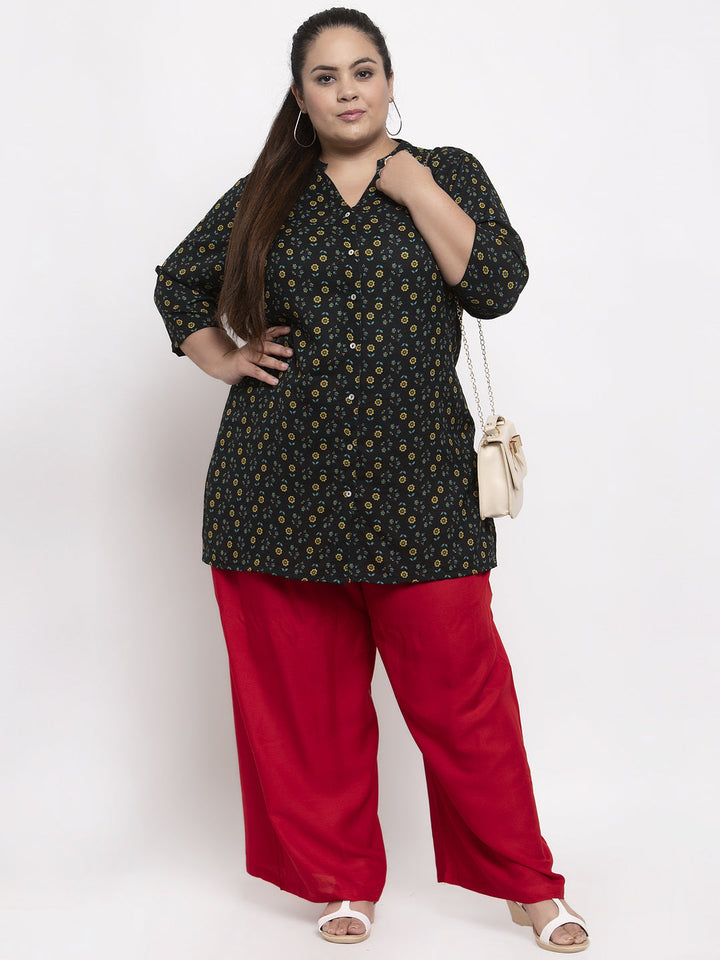 Plus Size Women Red Solid Flared Palazzos