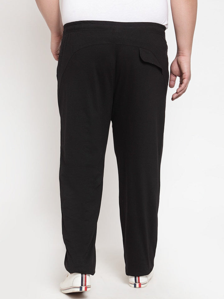 Plus Size Men Black Solid Track Pants