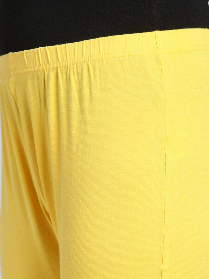 Plus Size Women Yellow Solid Legging
