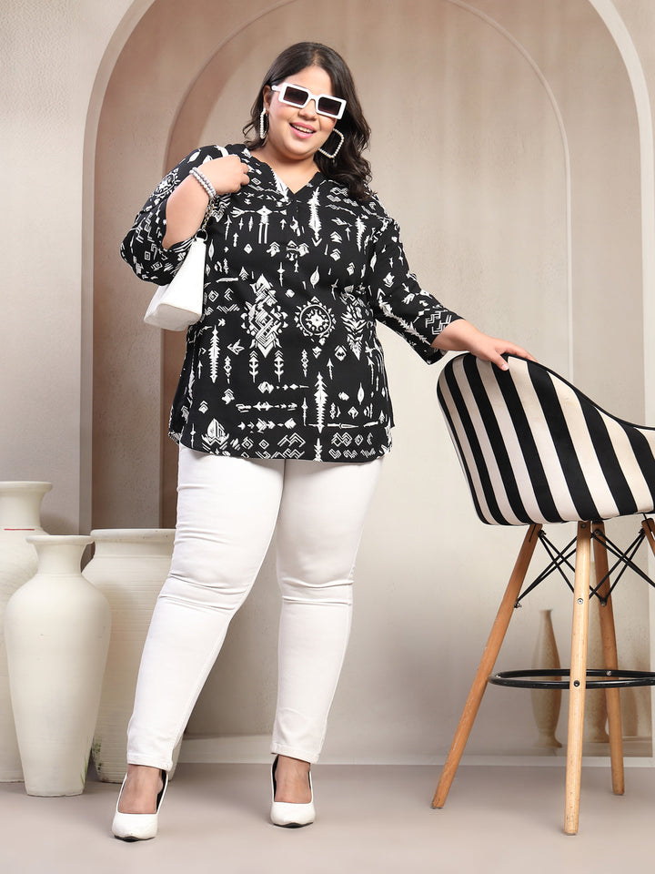 Plus Size Tribal Printed V-Neck Top