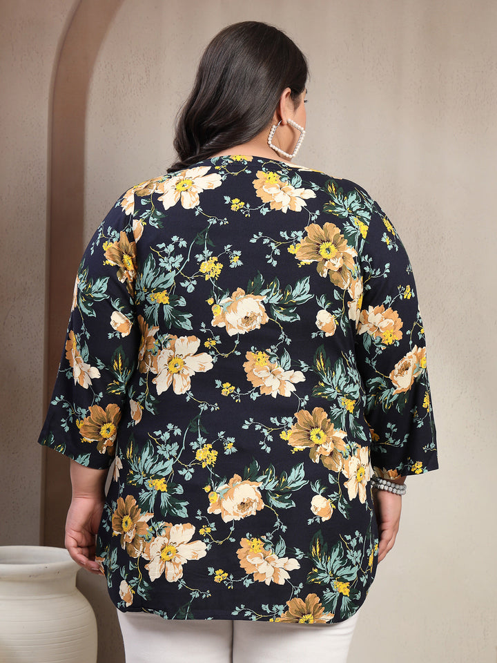 Plus Size V-Neck Floral Print Top