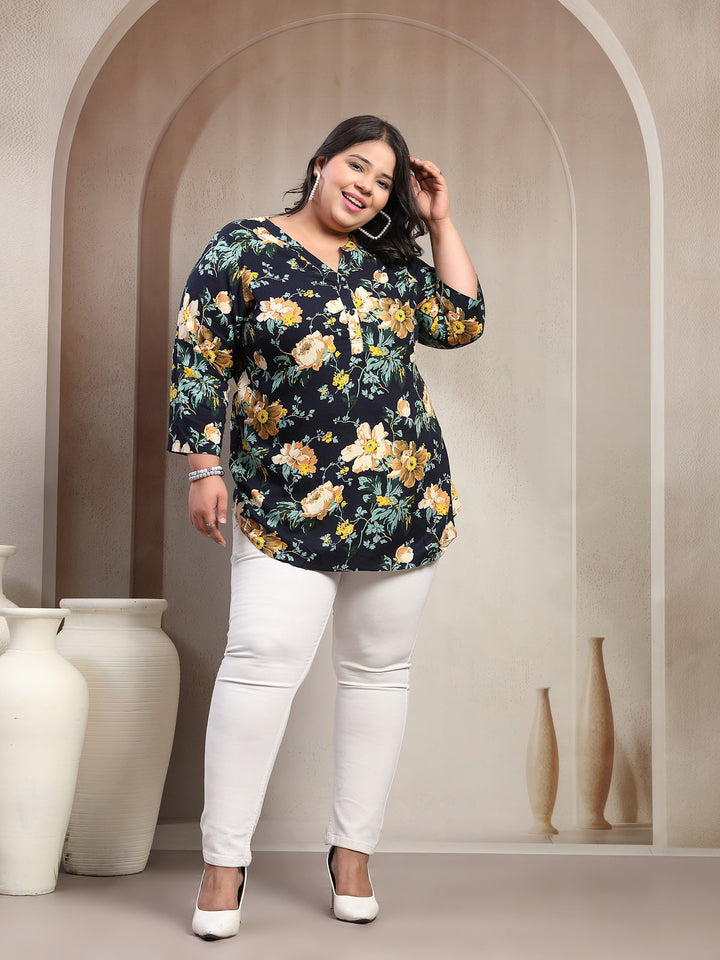 Plus Size V-Neck Floral Print Top