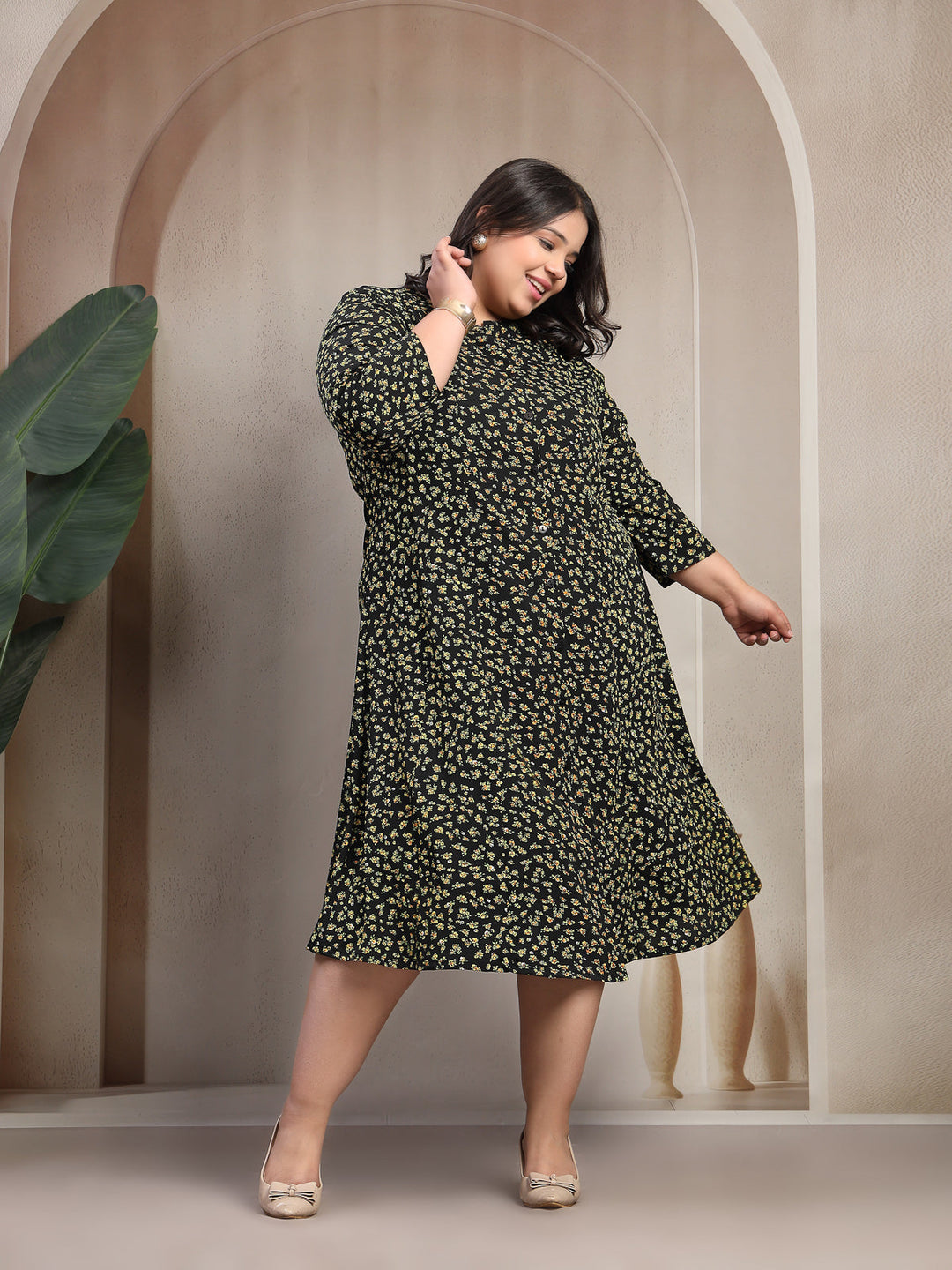 Plus Size Women Stunning Black Floral Volume Play Dress