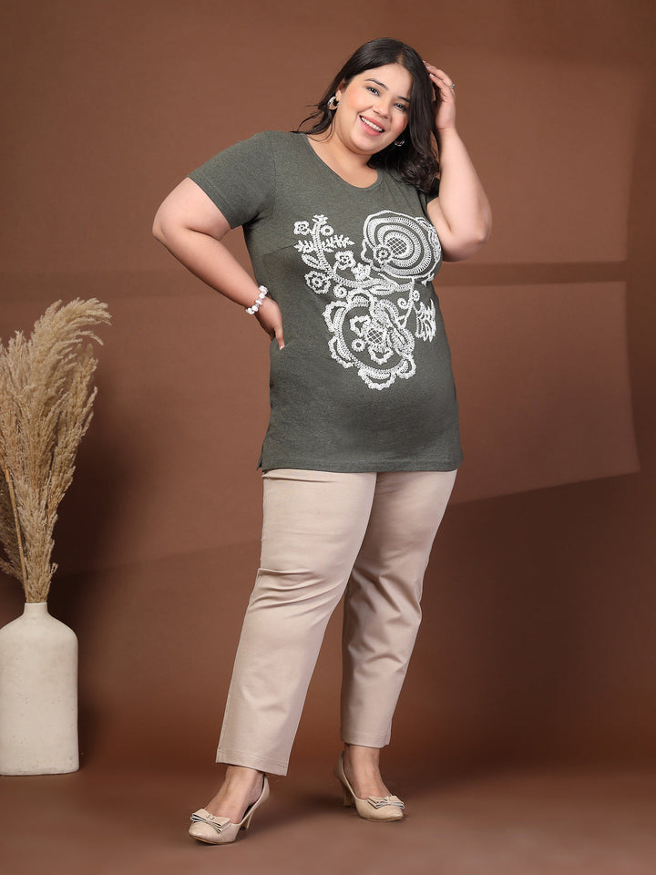 Plus Size Typography Printed T-shirt