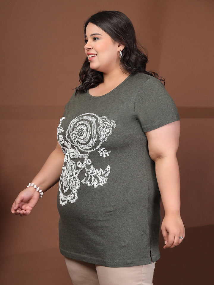 Plus Size Typography Printed T-shirt