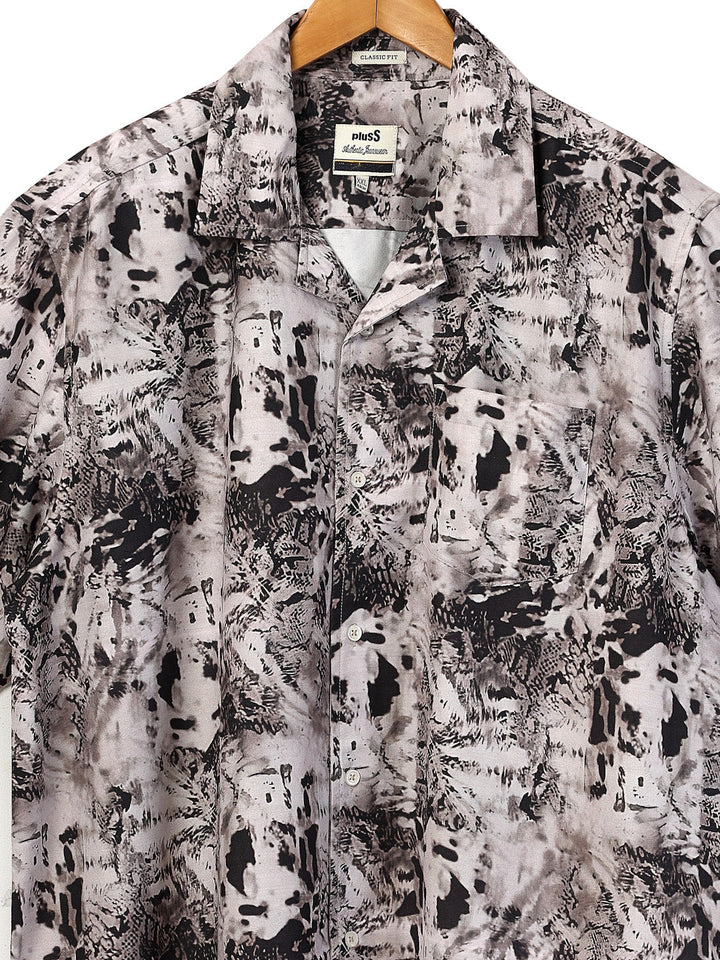 Plus Size Cuban Collar Resist Shirt