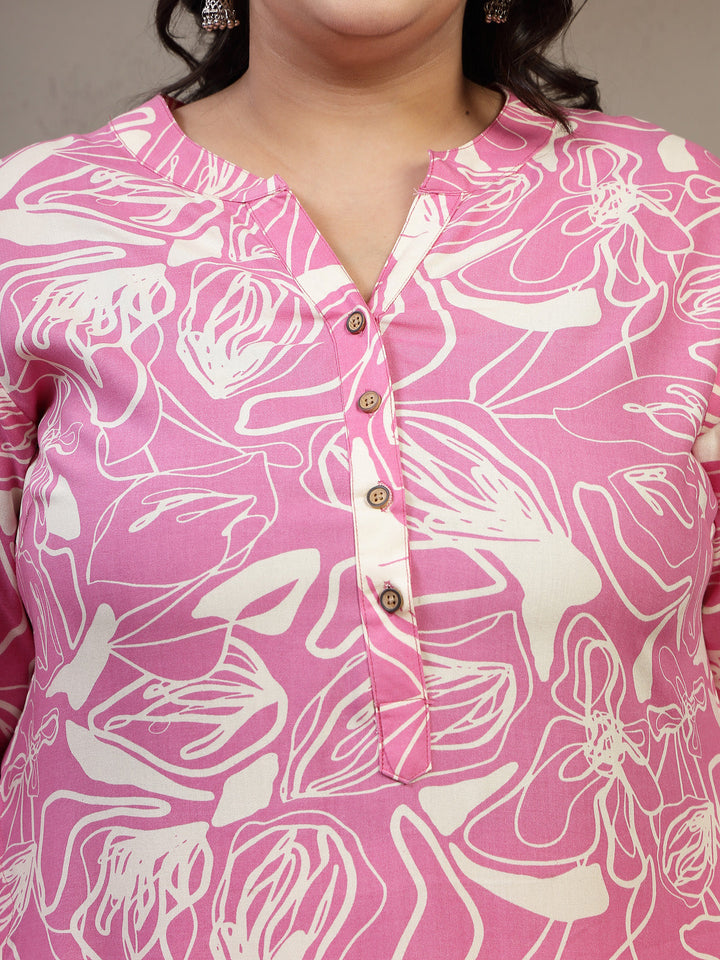 Plus Size Floral Printed Mandarin Collar A-Line Curved Regular Kurta
