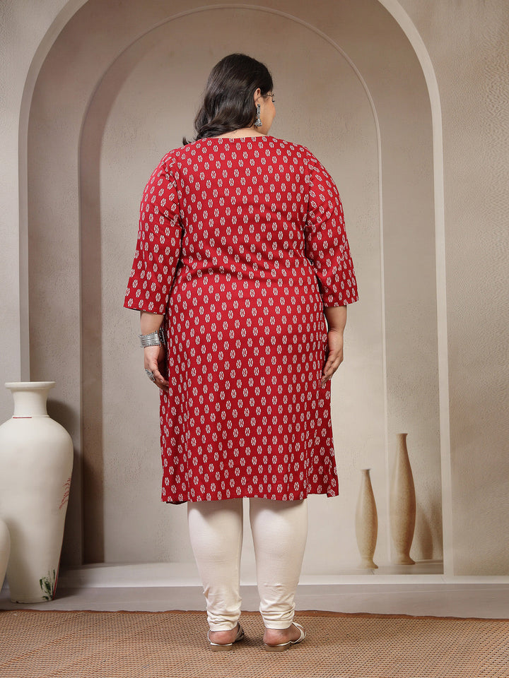 Plus Size Women Ethnic Motifs Embroidered Flared Sleeves Thread Work Kurta