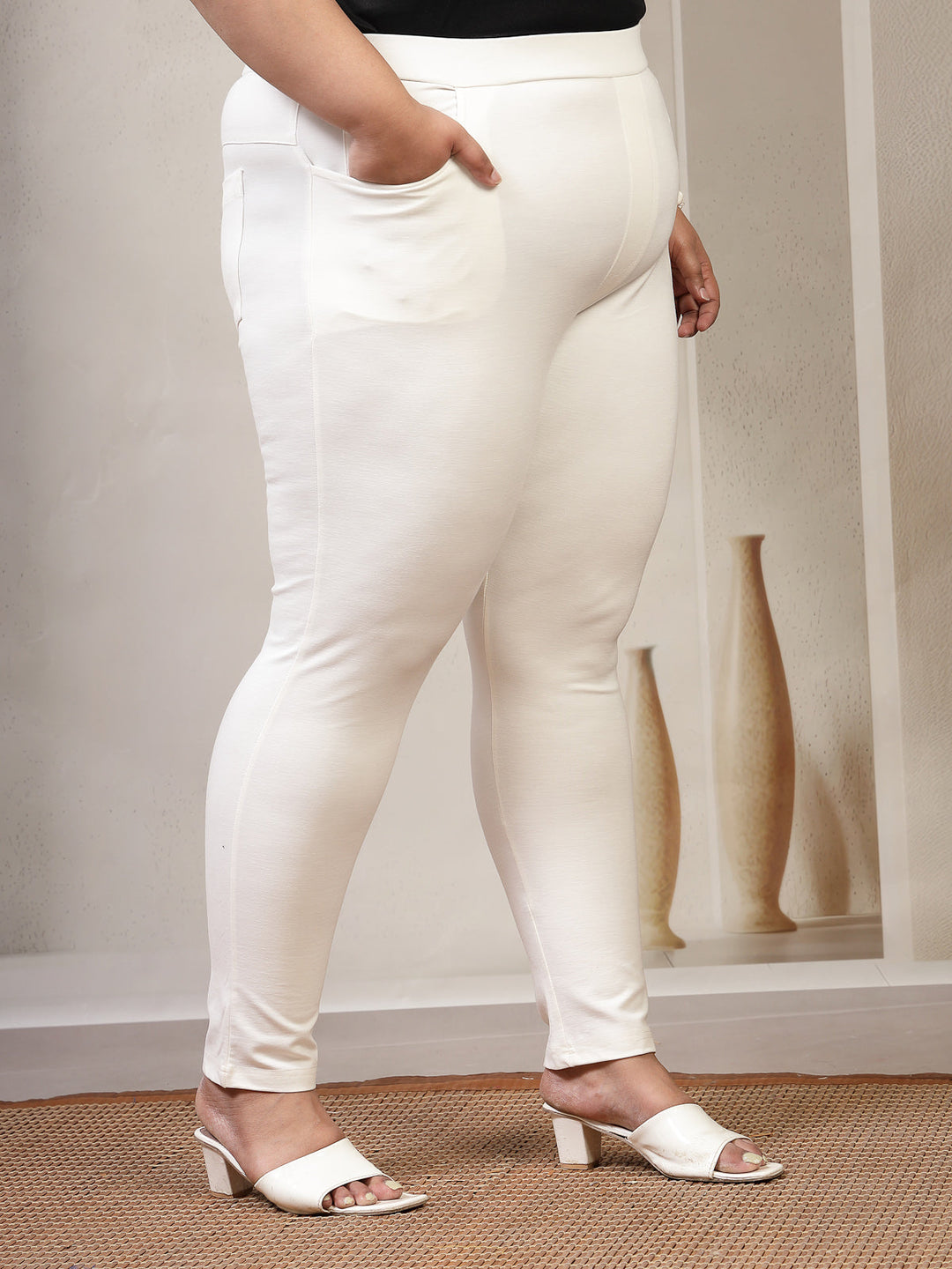 Plus Size White Tight Fit Jeggings