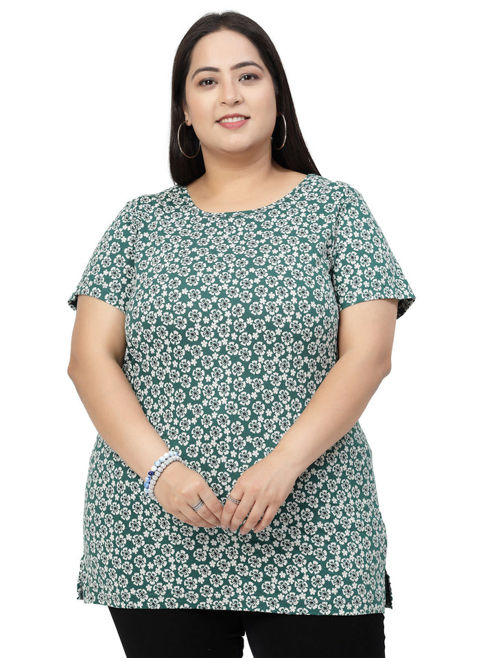 Plus Size Green Floral Printed Round Neck Regular Fit Cotton Casual T-shirt