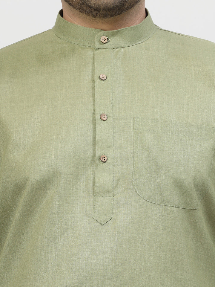 Plus Size Men Green & White Solid Kurta with Pyjamas