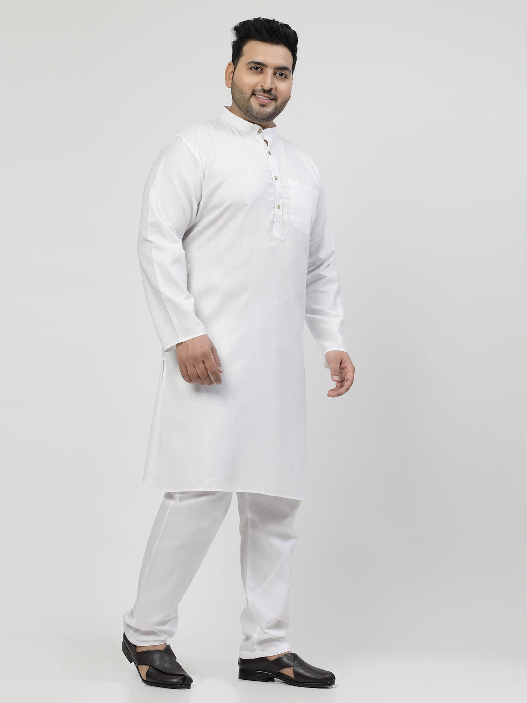 Plus Size Men White Solid Kurta with Pyjamas
