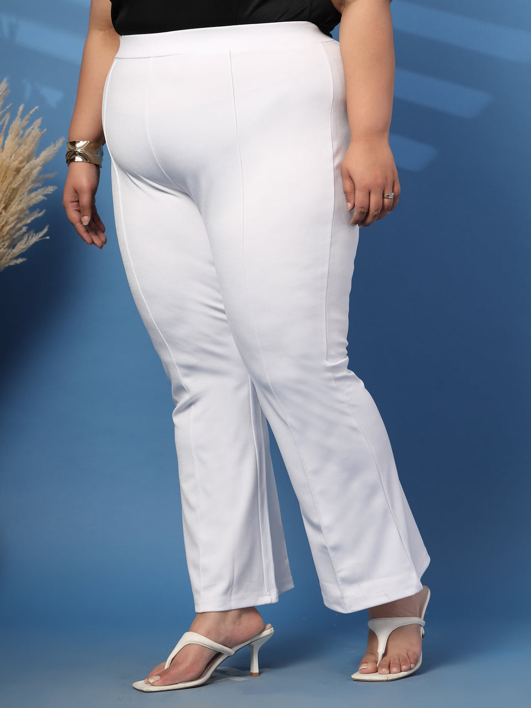Plus Size Slim Fit Slip-On Jeggings
