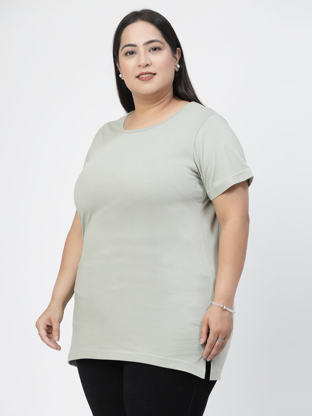 Plus Size  Round Neck Short Sleeves Cotton T-shirt