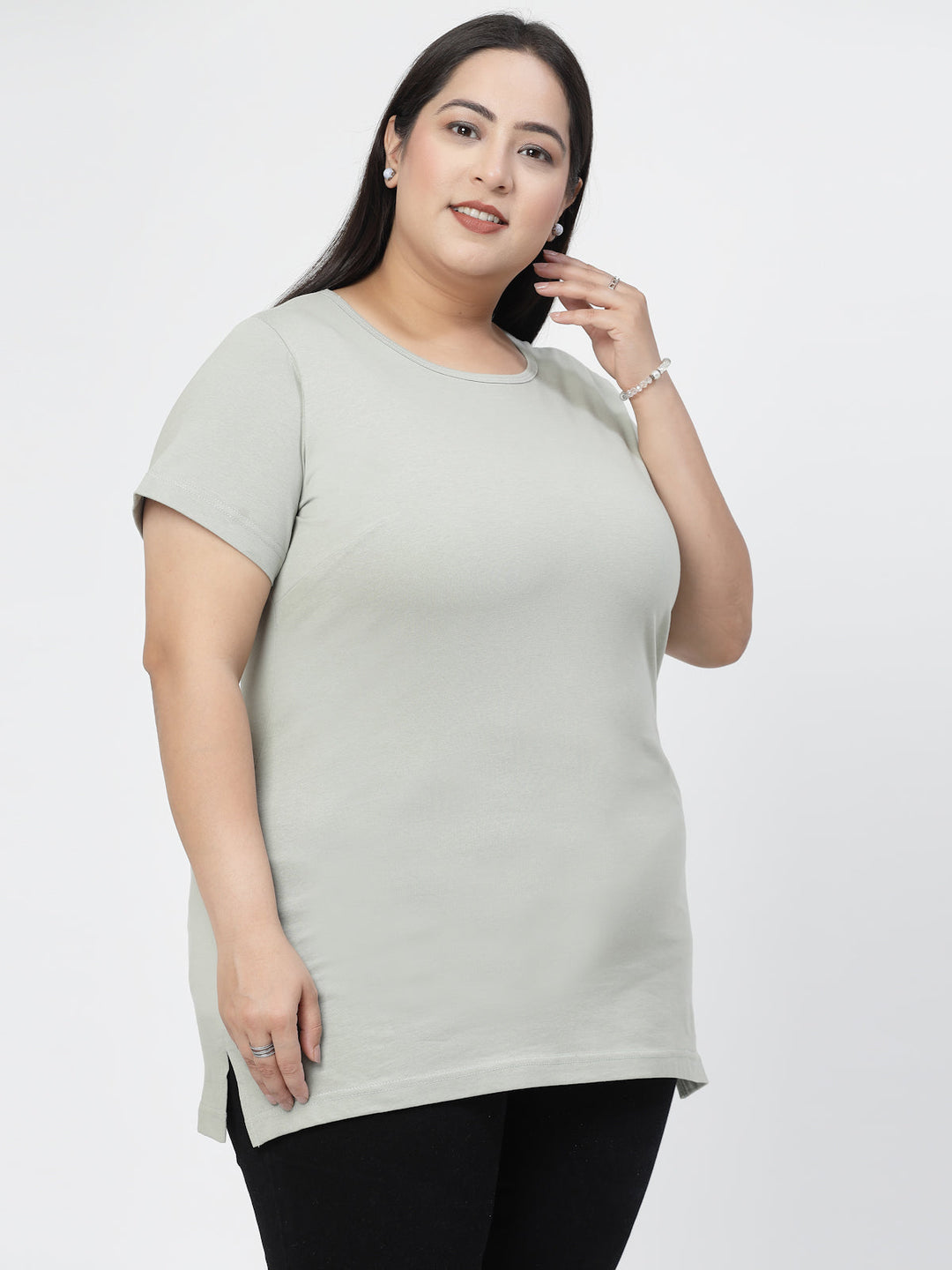 Plus Size  Round Neck Short Sleeves Cotton T-shirt