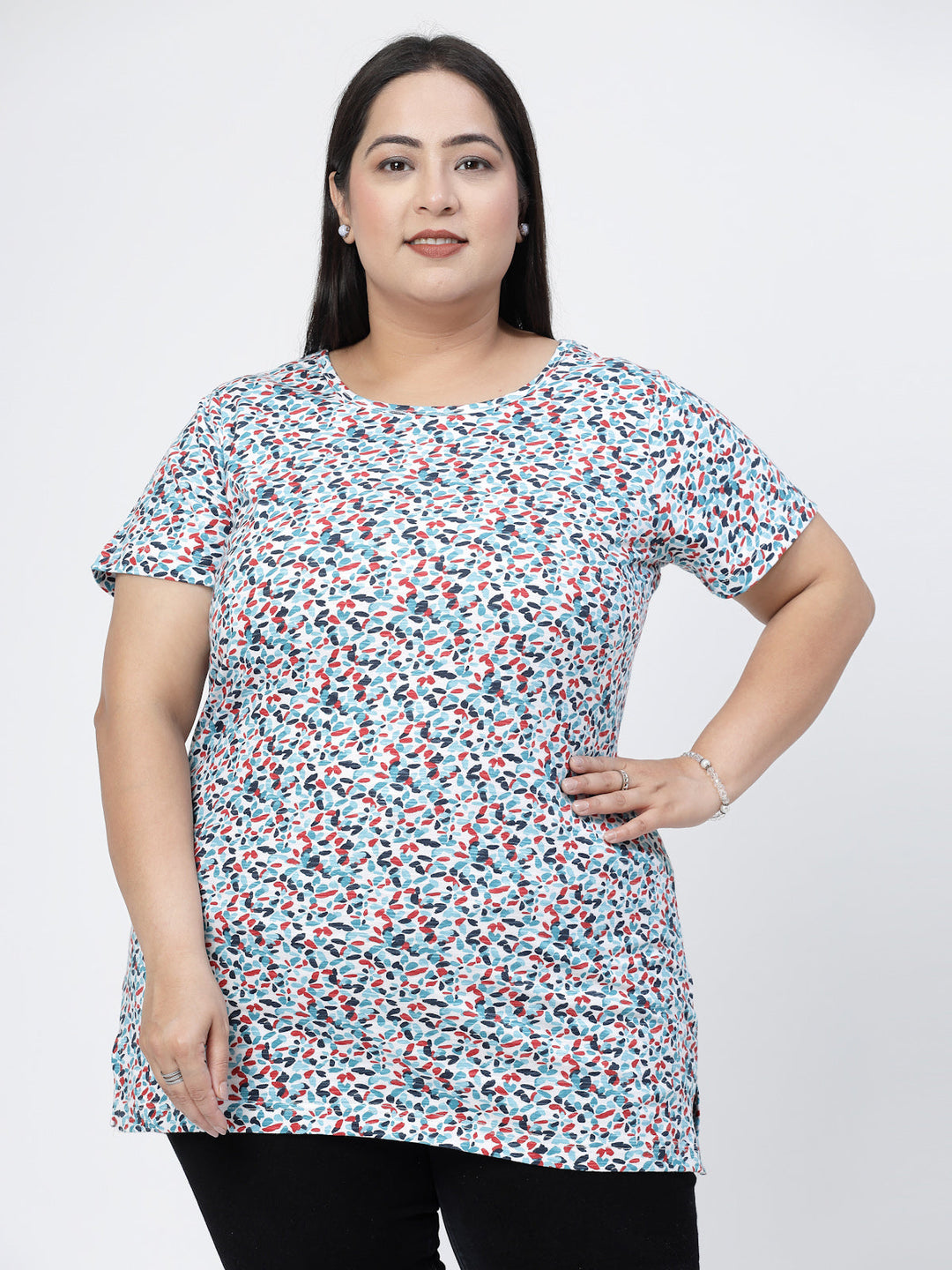 Plus Size Round Neck Short Sleeves Abstract Printed Cotton Regular Fit  T-shirt