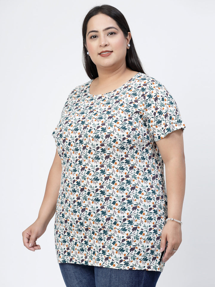 Plus Size White Floral Printed Round Neck Pure Cotton Casual T-shirt