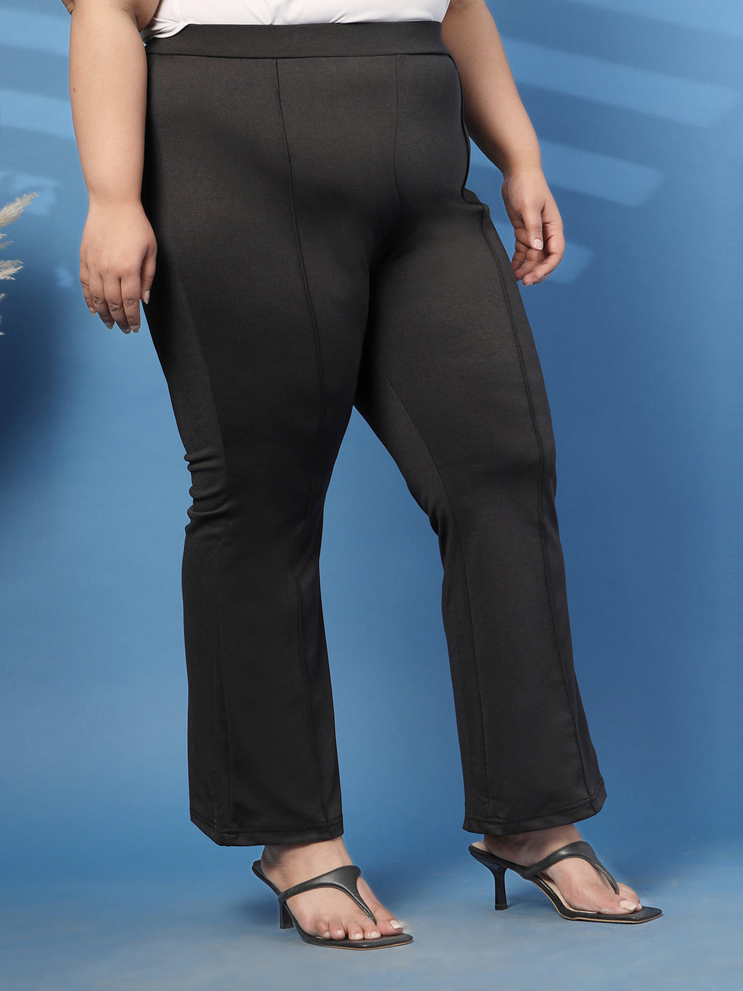 Plus Size Slim Fit Slip-On Jeggings