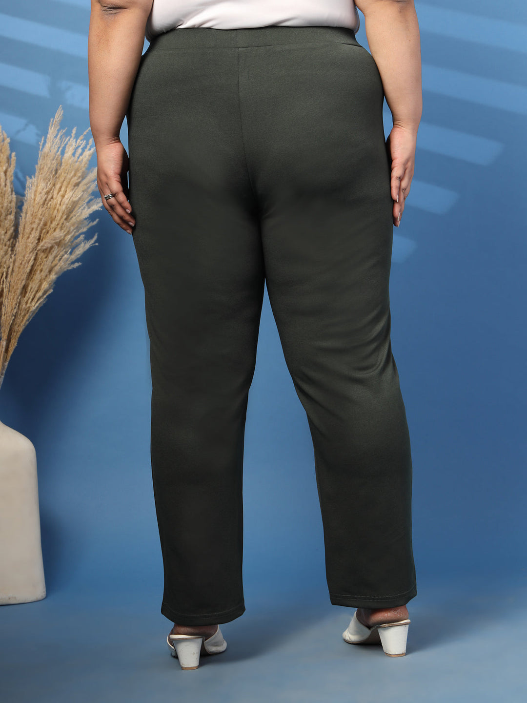 Plus Size Relaxed Fit Slip-On Jeggings