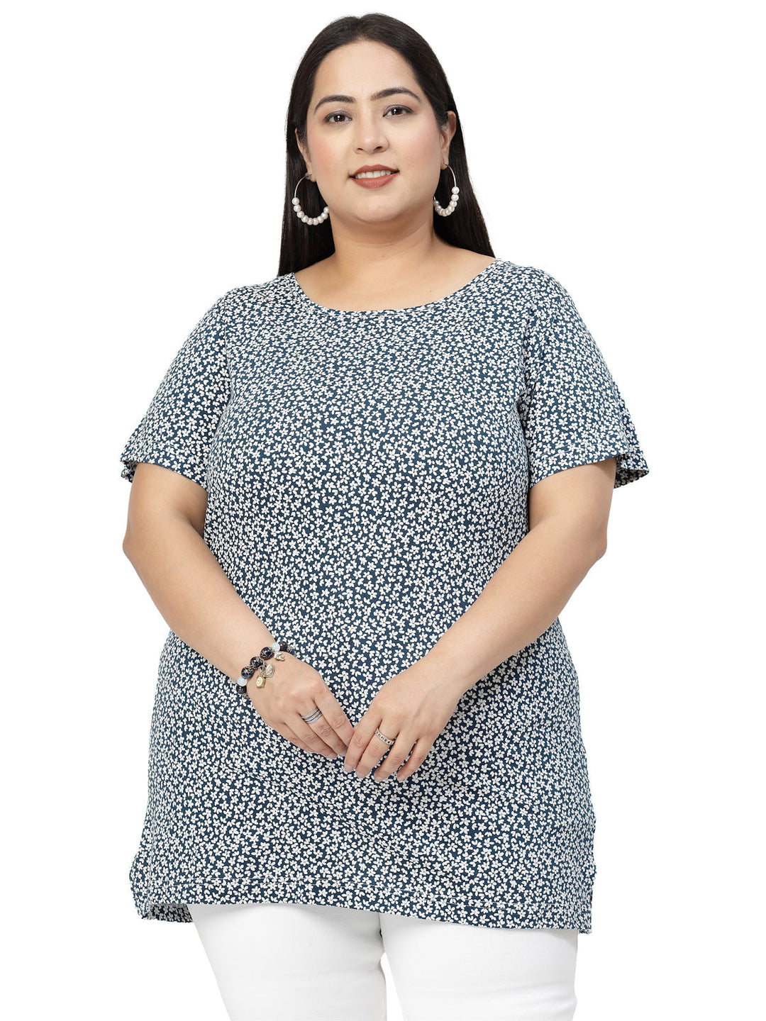 Plus Size BlueWhite Floral Printed Round Neck Cotton T-shirt