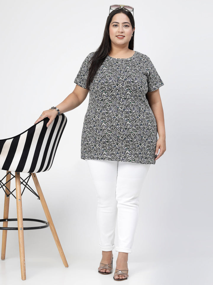 Plus Size Black Floral Printed Round Neck Pure Cotton Casual Longline T-shirt