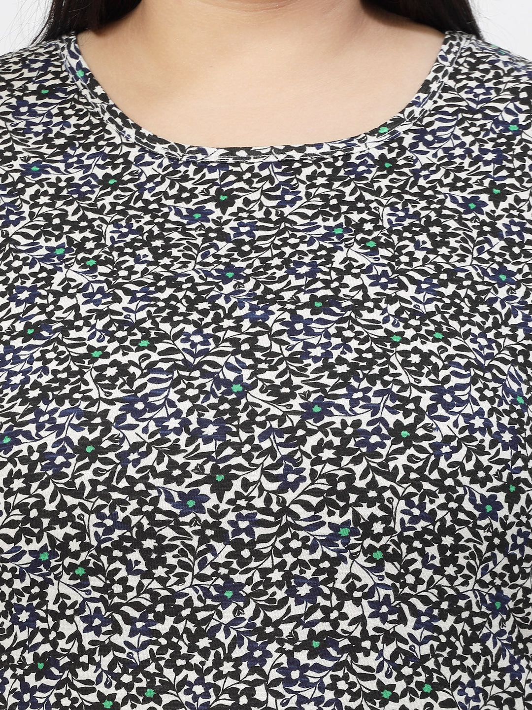 Plus Size Black Floral Printed Round Neck Pure Cotton Casual Longline T-shirt