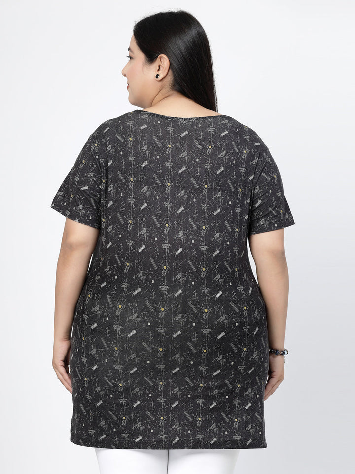 Plus Size Black Graphic Printed Drop-Shoulder Sleeves Regular Fit Cotton Casual T-shirt
