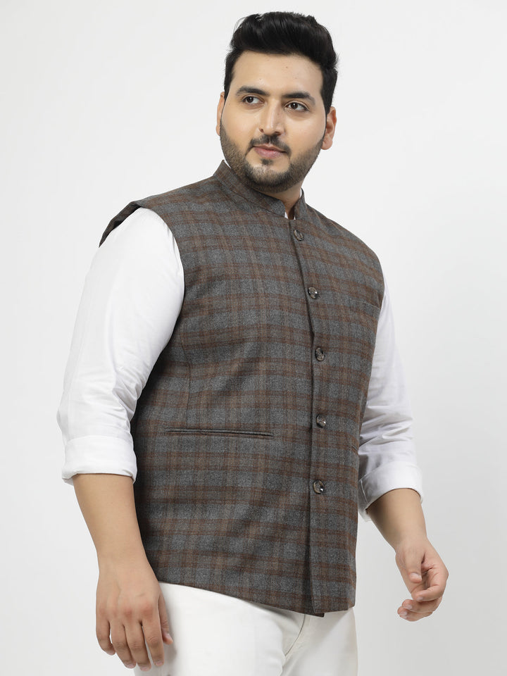 Plus Size Men Brown Checked Waistcoat