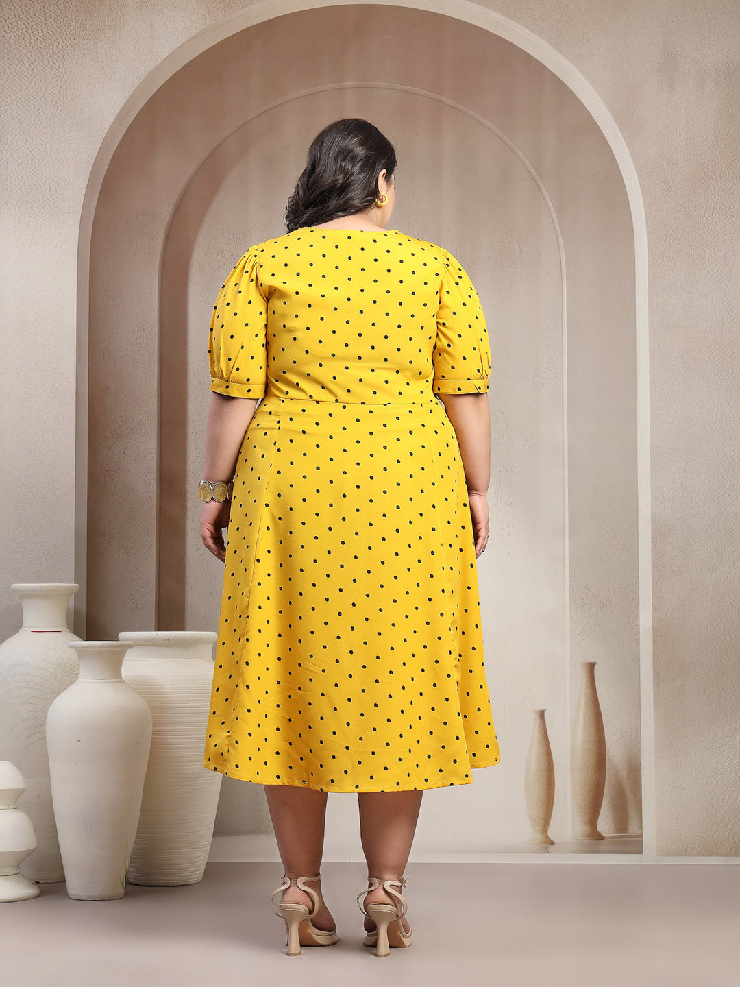 Plus Size Yellow & Black  Floral Print Mandarin Collar Dress
