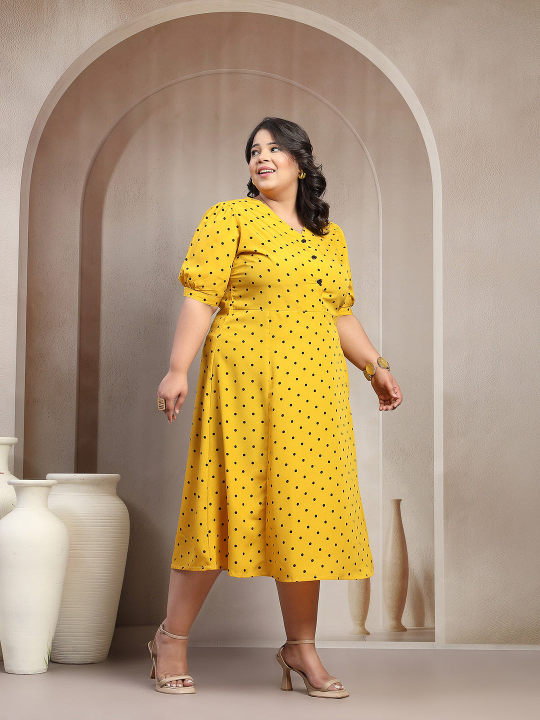 Plus Size Yellow & Black  Floral Print Mandarin Collar Dress