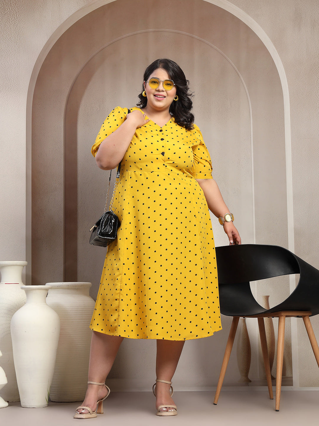 Plus Size Yellow & Black  Floral Print Mandarin Collar Dress