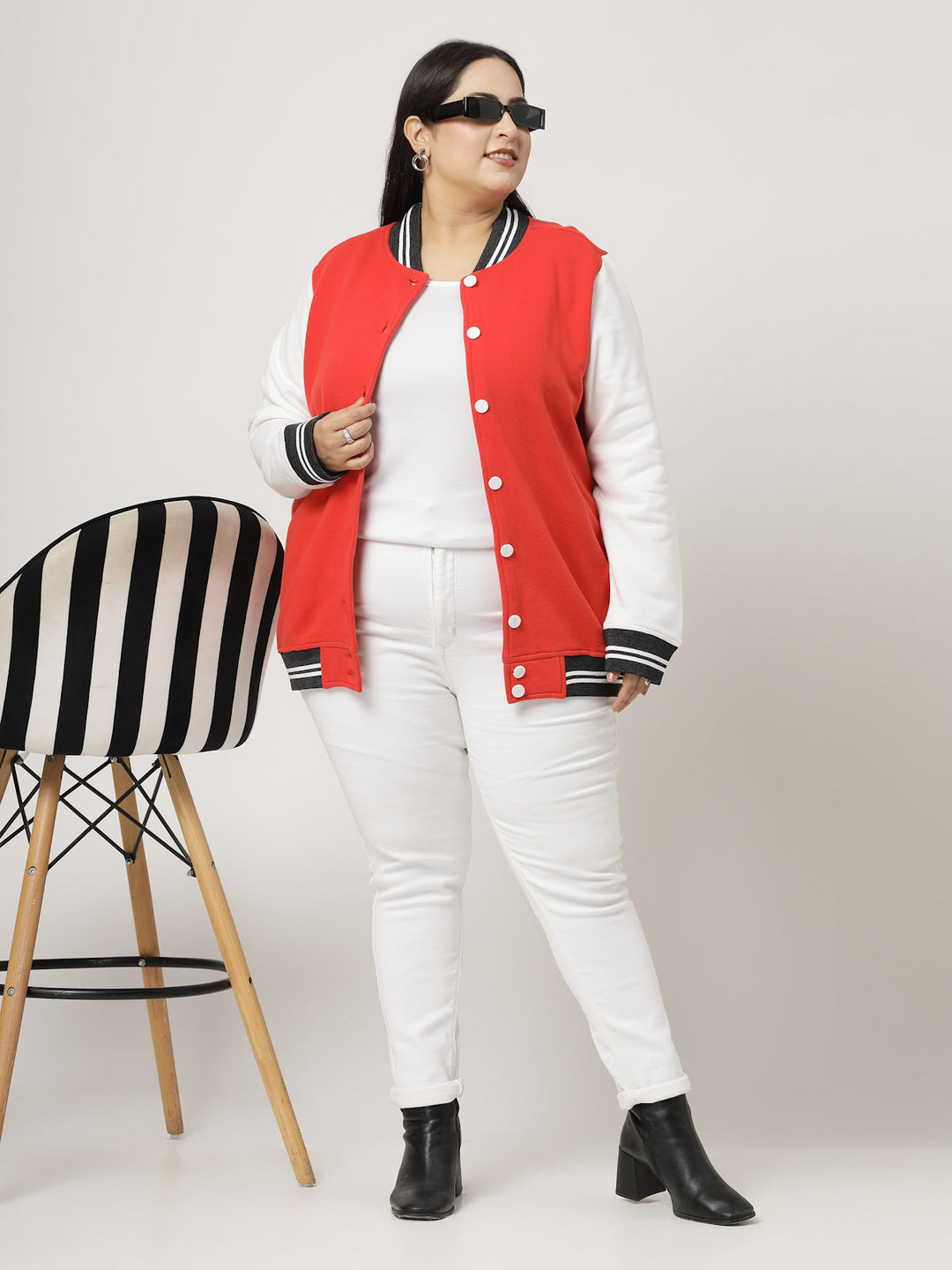 Plus Size Women Colourblocked Fleece Crop Bomber Jacket