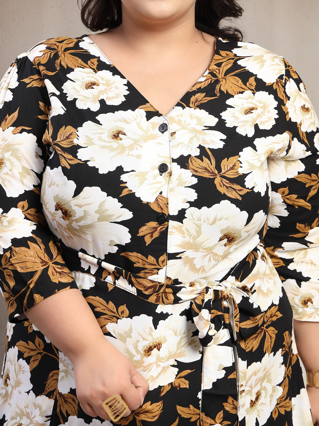 Plus Size Women Floral Printed V-Neck Fit And Flare Midi Dress