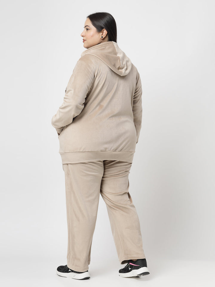 Plus Size Women Hooded Neck Velour Tracksuit