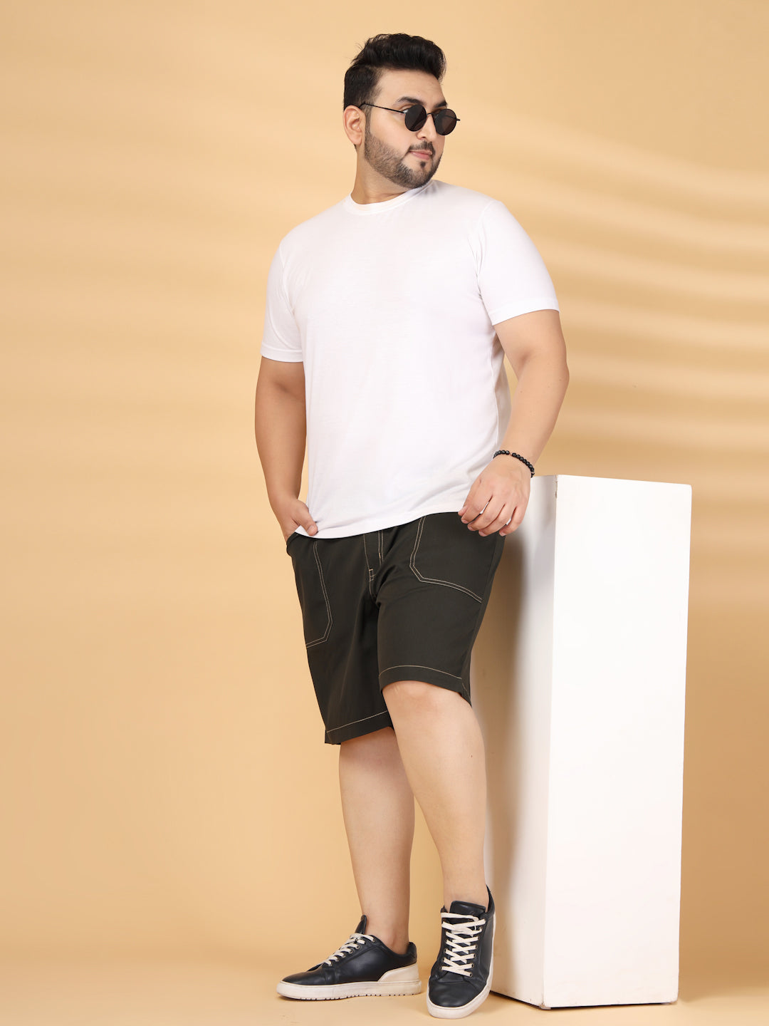 Plus Size Pure Cotton Relaxed-Fit Cargo Shorts