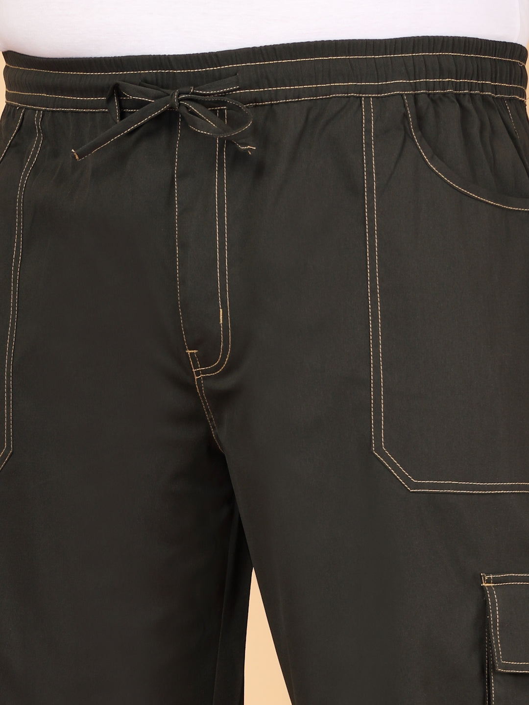 Plus Size Men's Cotton Solid Black Cargo