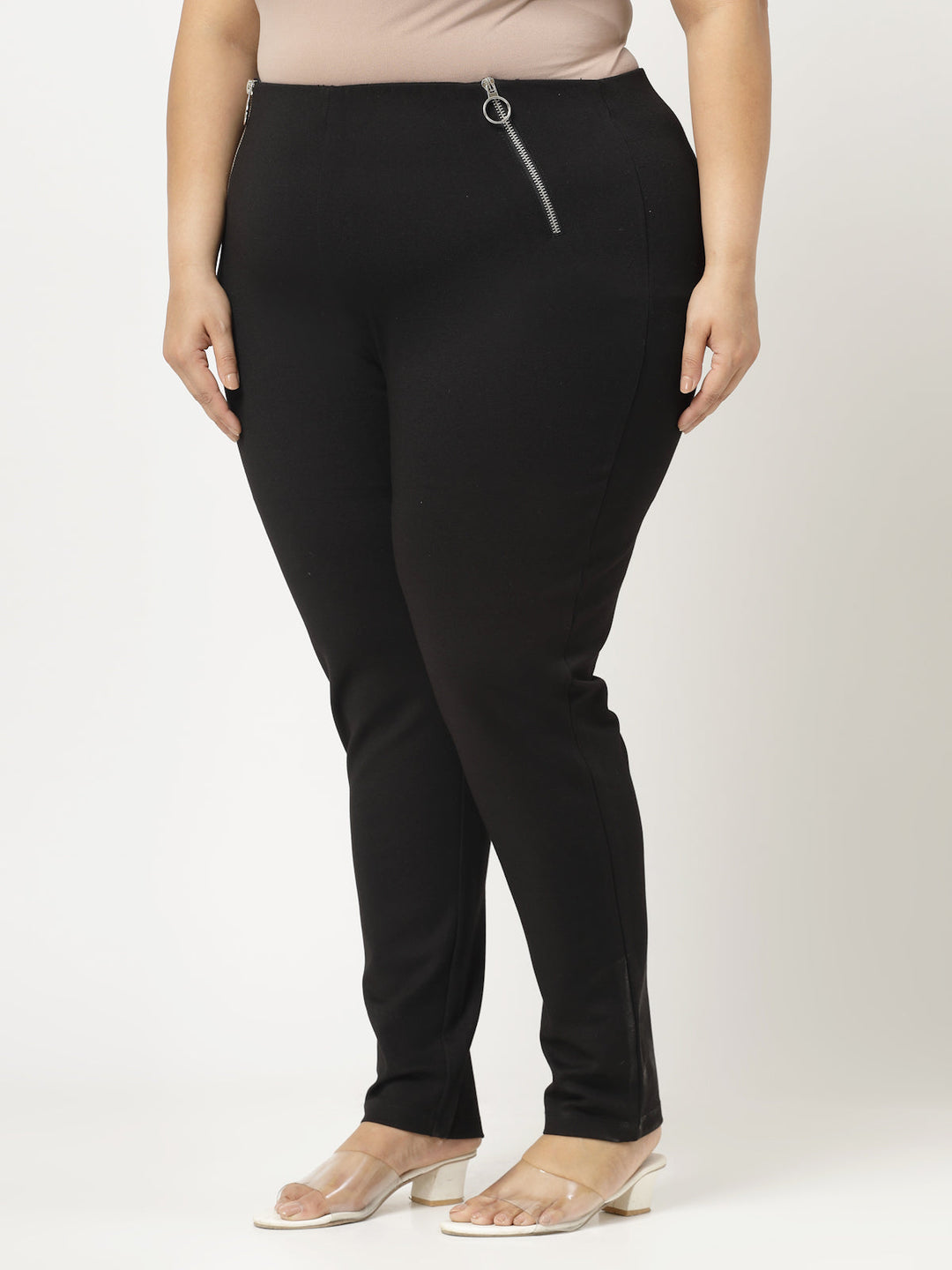 Plus Size Women Solid Regular Fit Jeggings