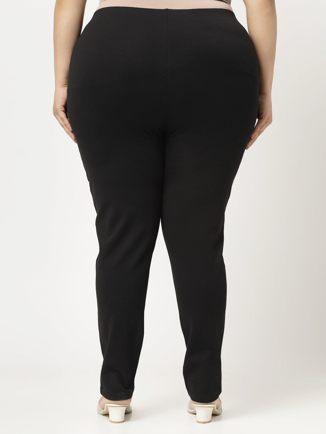 Plus Size Women Solid Regular Fit Jeggings