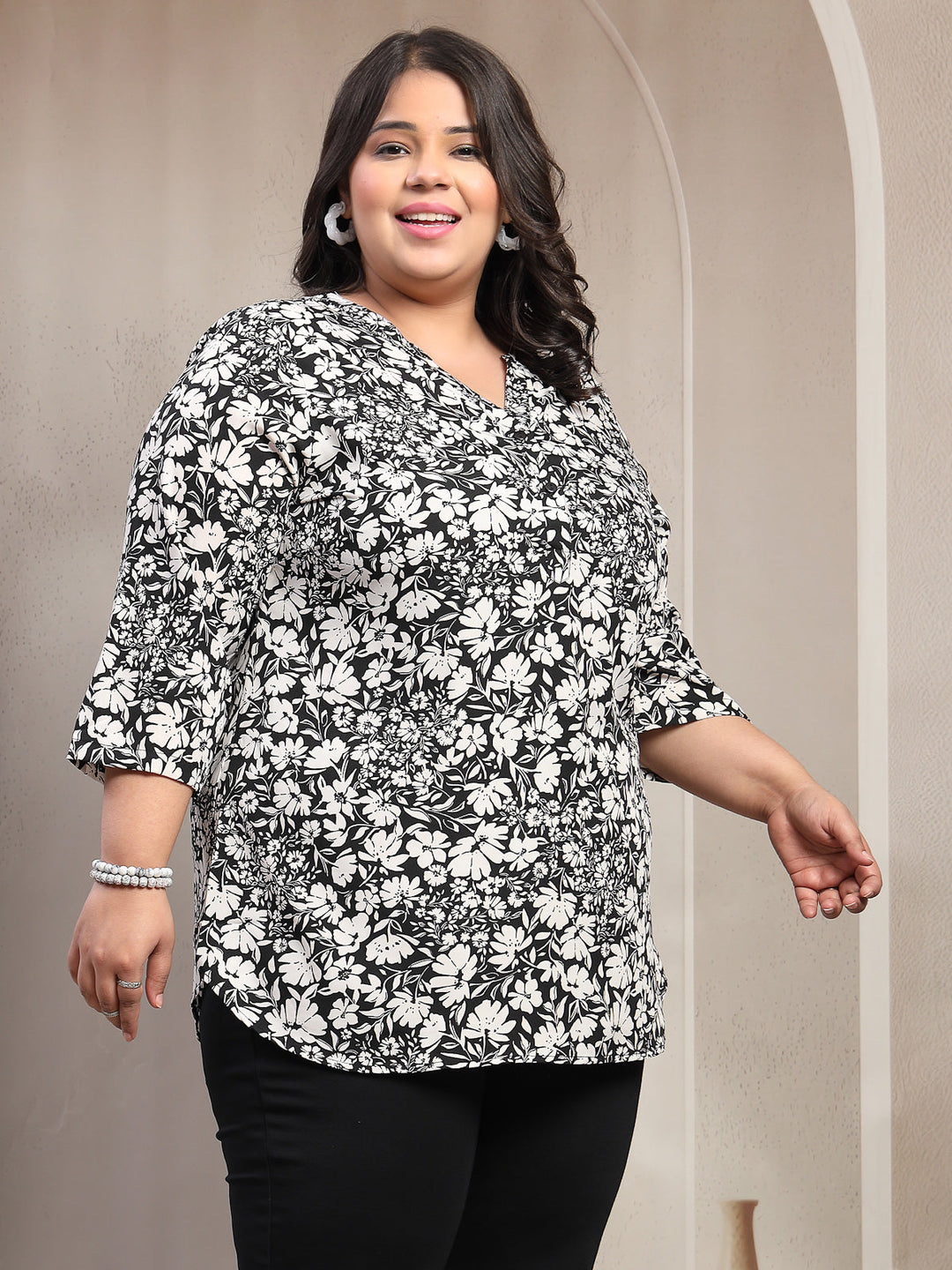 Plus Size Floral Print Mandarin Collar Top