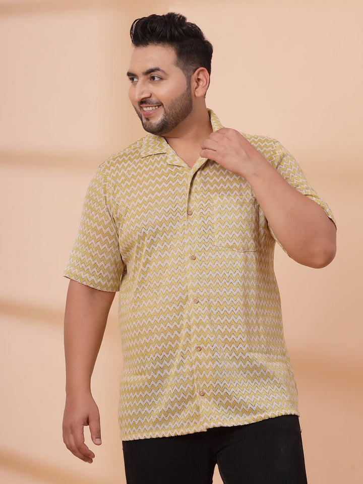 Plus Size Cuban Collar Crochet Resist Shirt